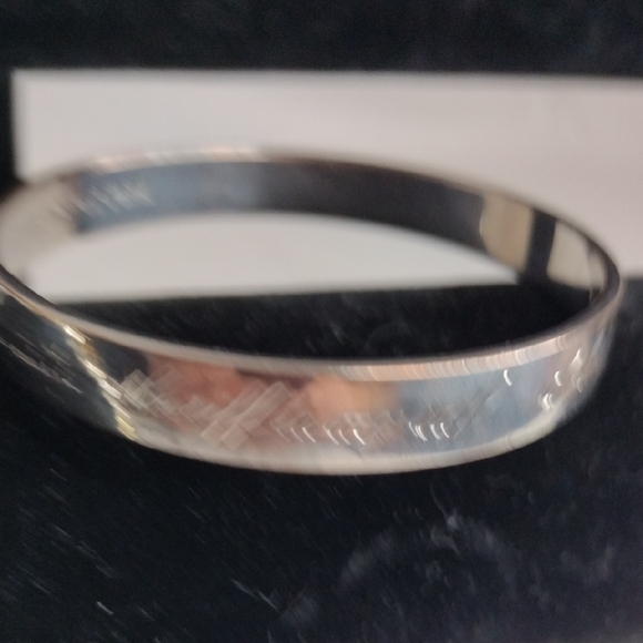 Kate Spade Silver Bangle Bracelet YOU AND ME - Picture 7 of 11